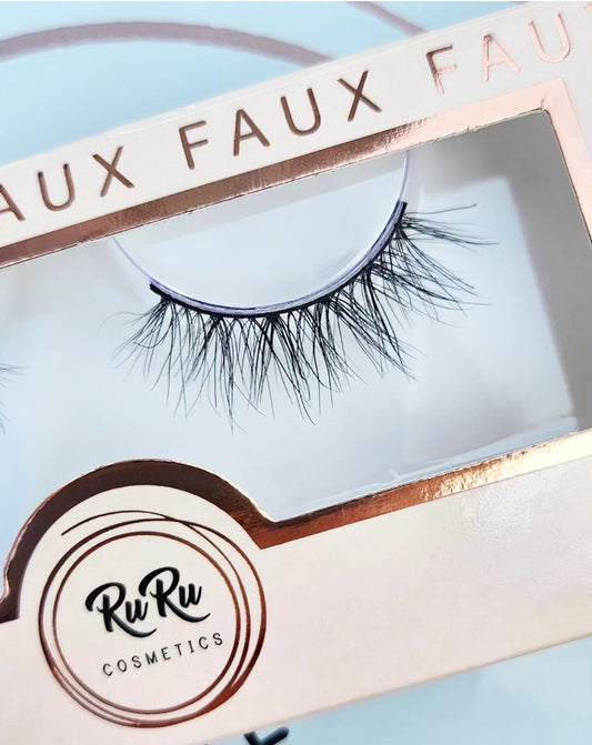 Dotty from RuRu Cosmetics Faux Mink collection. A subtle winged lash that will seamlessly enhance your own natural lashes.