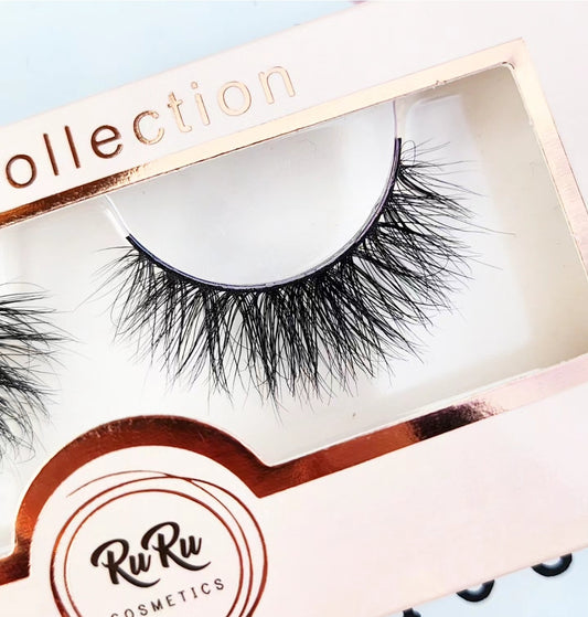 Faux Nina is a fluttery full lash. The Faux replica of our best selling luxury style Nina. Can be worn up to 30 times. Buy 4 styles from our Faux collection and pay just £20.