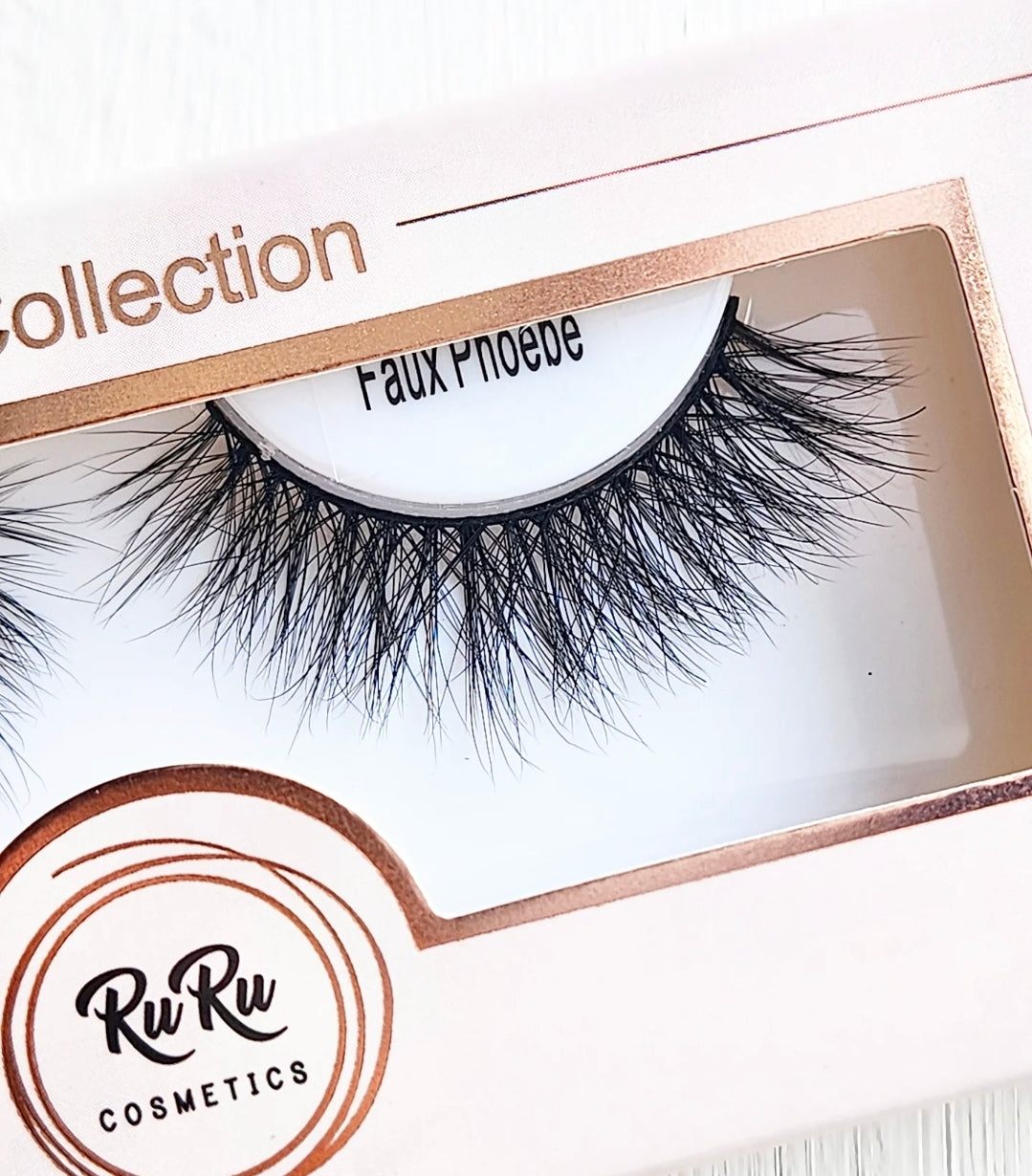Faux Phoebe eyelashes