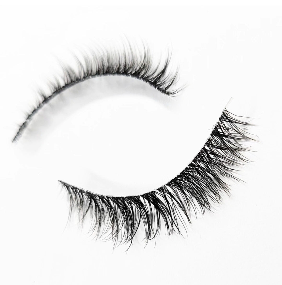 Bay - The Barely-There Lash