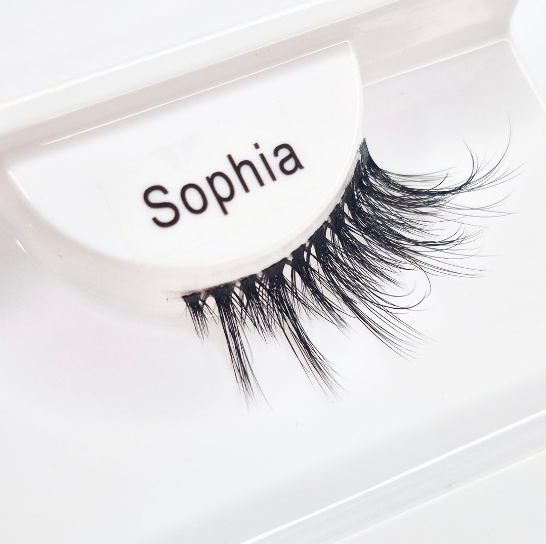 Sophia - Half eyelashes