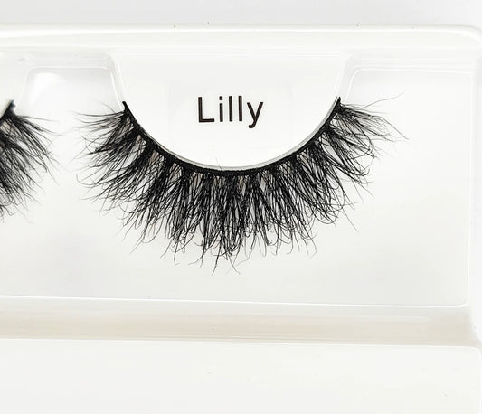 Lilly - Luxury Strip Lashes